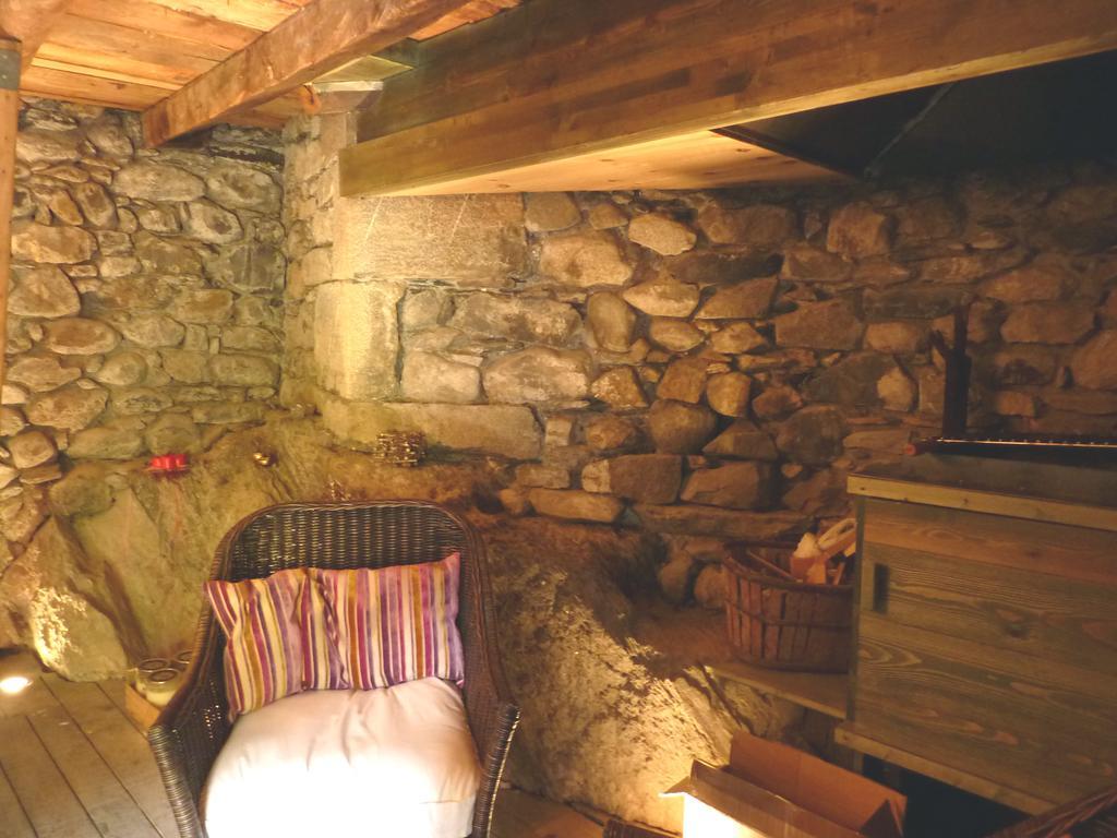 Villa La Borda Del Zarrastiecho Sallent de Gállego Zimmer foto