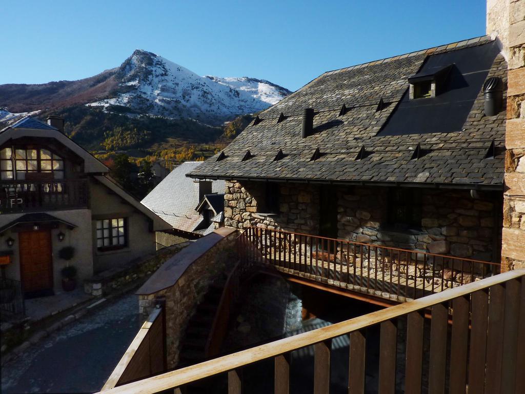 Villa La Borda Del Zarrastiecho Sallent de Gállego Zimmer foto